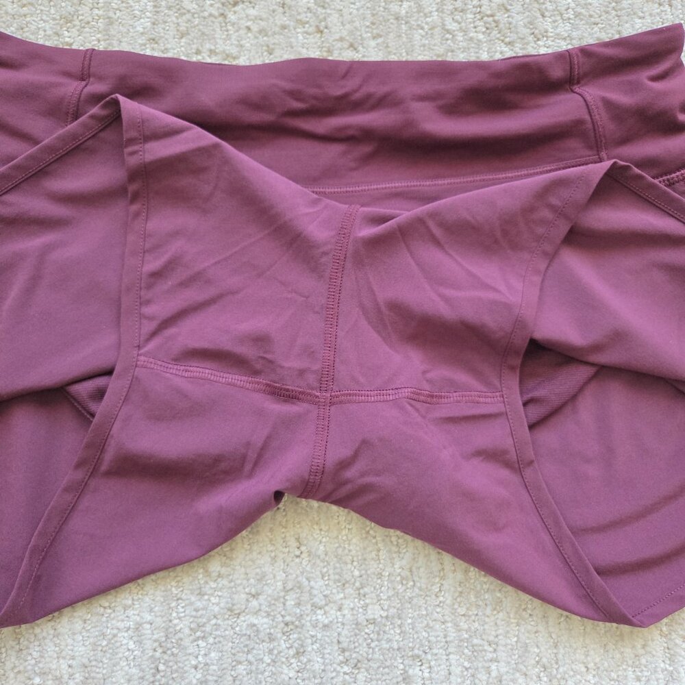 Lululemon Run Times Shorts Women's Size 6 Dark Adobe Burgundy Red 4" Running Gym - Picture 9 of 16